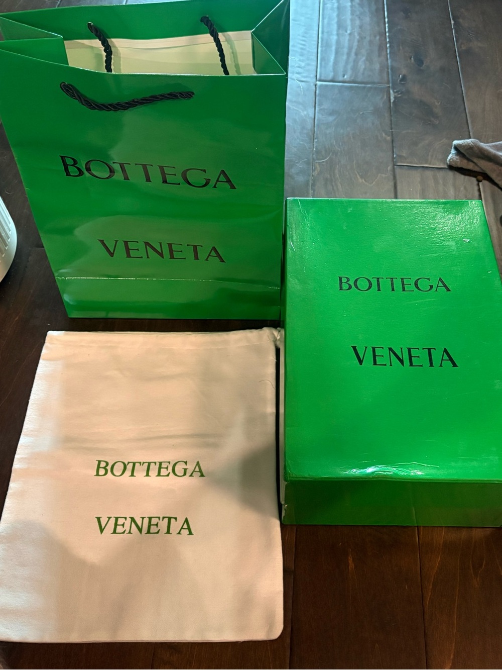 Bottega Veneta Green Gift Bag, Box & White Dust Bag Set